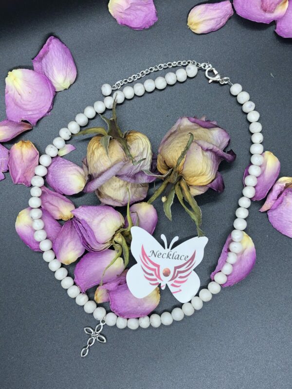 Necklace (Choker)